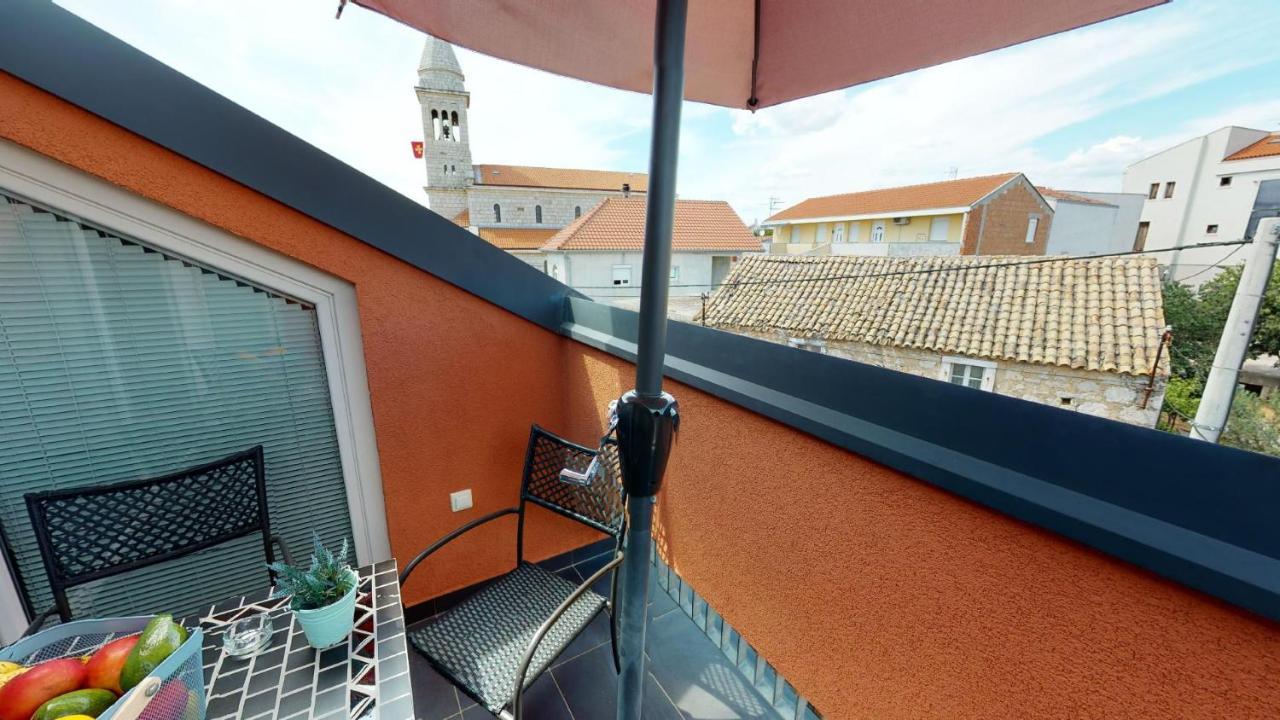 Apartmán Number 5 Pakoštane Exteriér fotografie